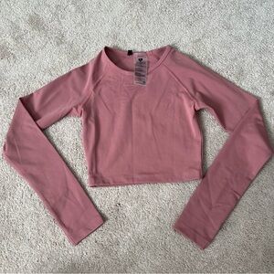 Women’s Best Essential Long Sleeve Crop